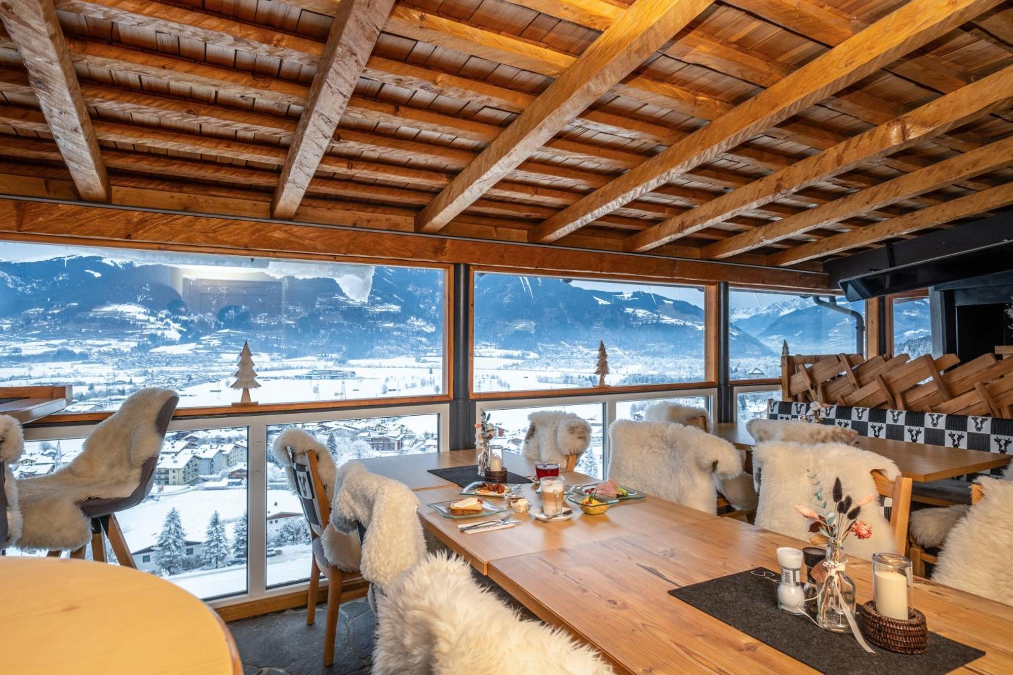 Panorama Hotel Guggenbichl - Inkl Sommerkarte, Einmaliger Eintritt Ins Tauern Spa & Bester Ausblick Ueber Kaprun Exteriér fotografie