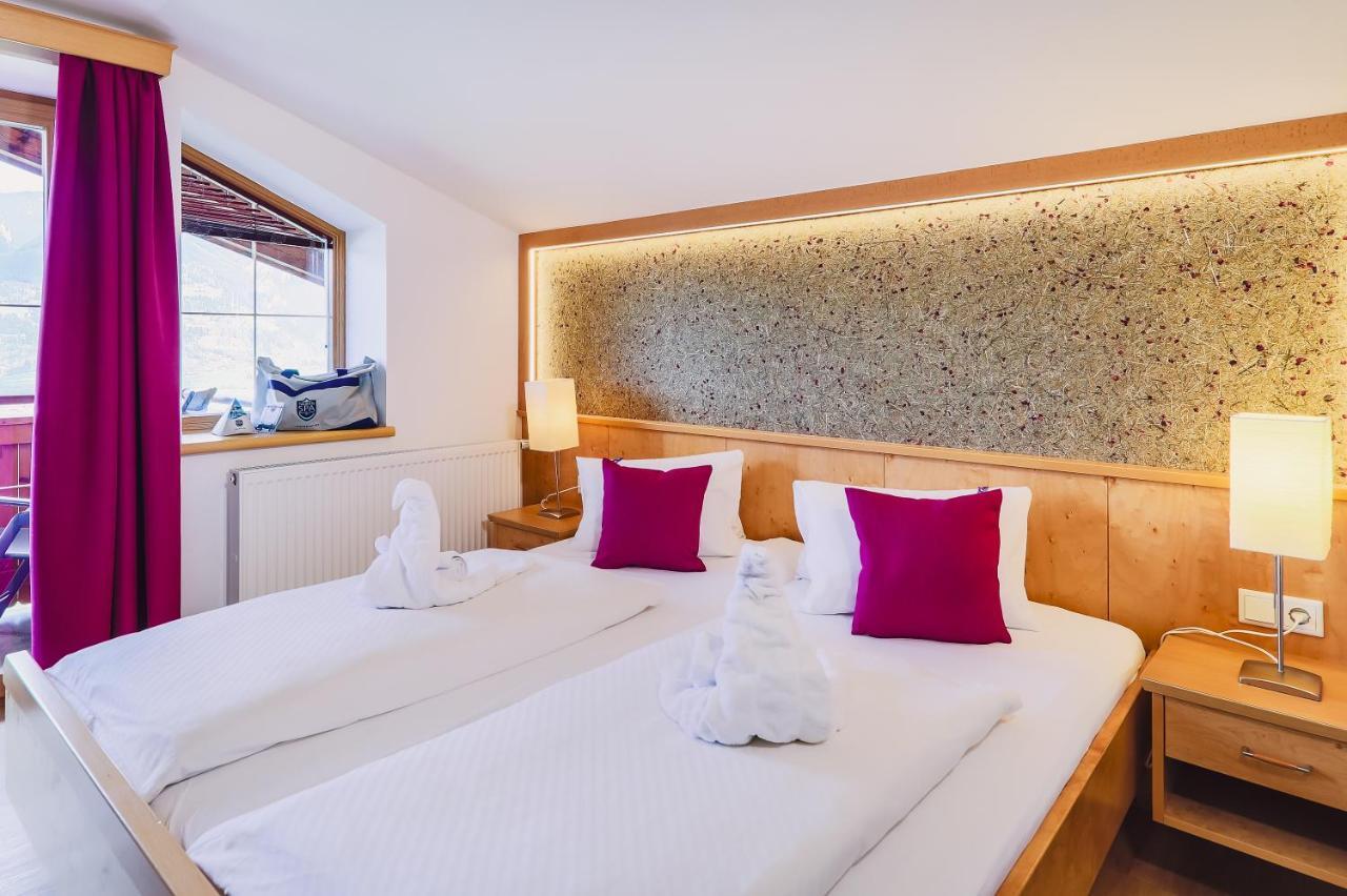 Panorama Hotel Guggenbichl - Inkl Sommerkarte, Einmaliger Eintritt Ins Tauern Spa & Bester Ausblick Ueber Kaprun Exteriér fotografie