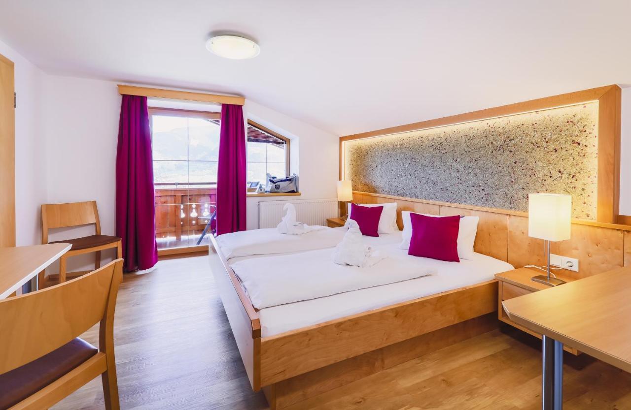 Panorama Hotel Guggenbichl - Inkl Sommerkarte, Einmaliger Eintritt Ins Tauern Spa & Bester Ausblick Ueber Kaprun Exteriér fotografie